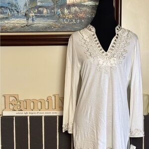 INC Elegant White Embroidered Women's Tunic BNWT